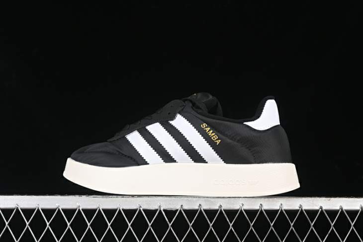 Picture of Adidas Samba _SKUfw18244023769324311fw